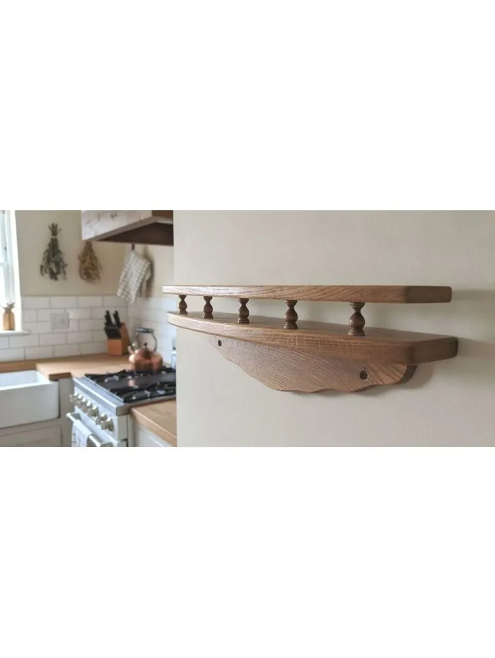 Vintage Solid Oak Curved Wall Mounted Display Shelf w Spindle Gallery 17.5
